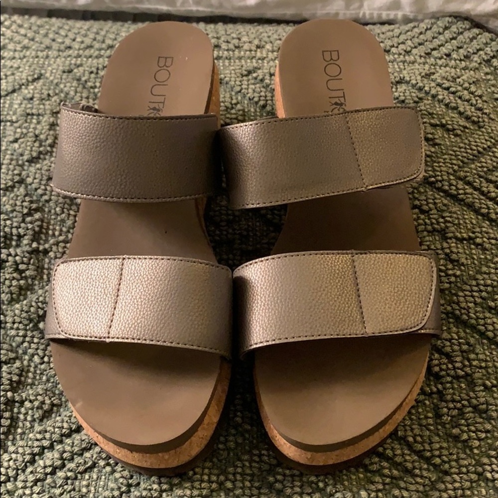 Corkys Wedge Sandal Metallic Gray 8